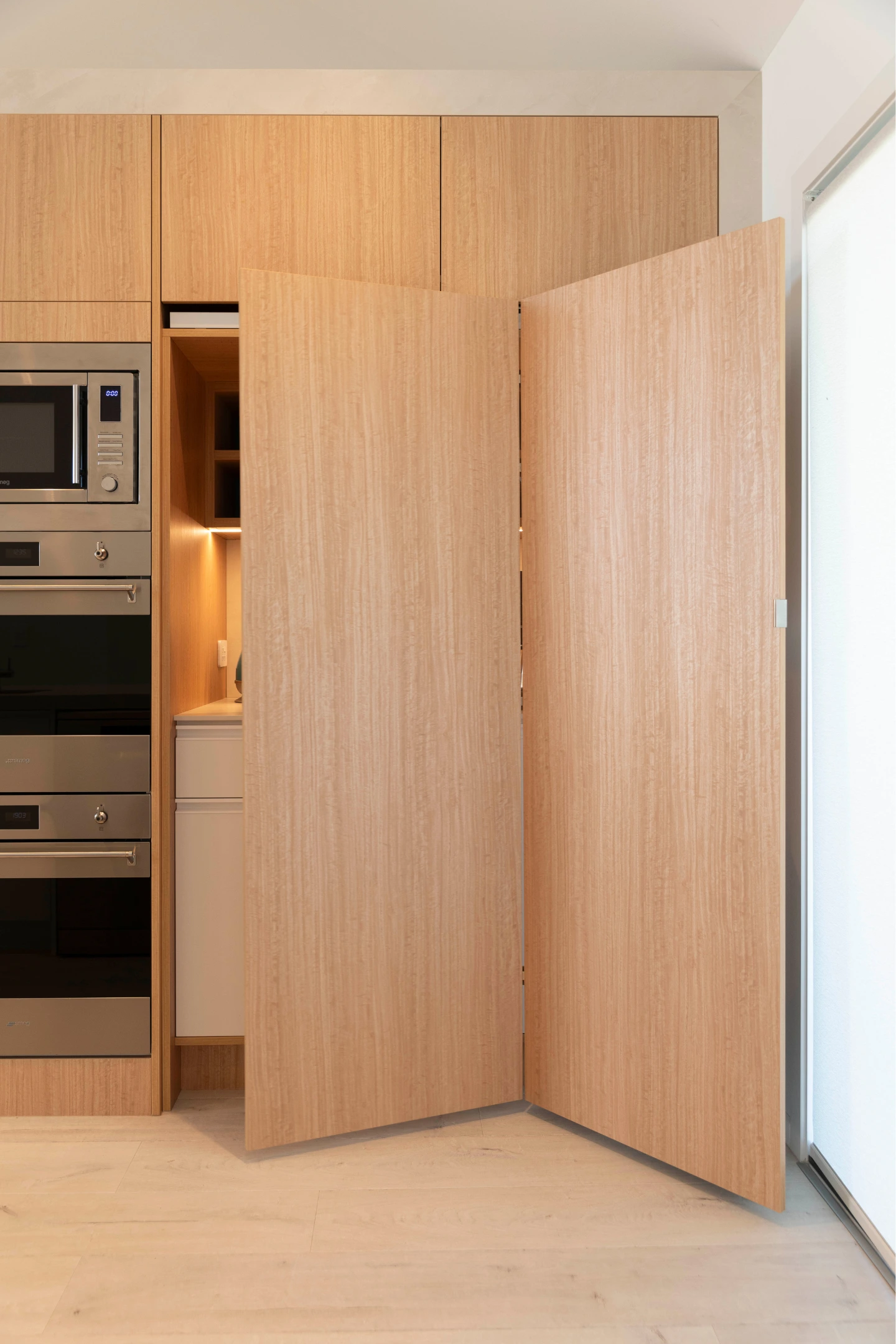 coastal-kitchen-design-bay-of-plenty Coastal kitchen with built-in entertainment servery in open-plan home